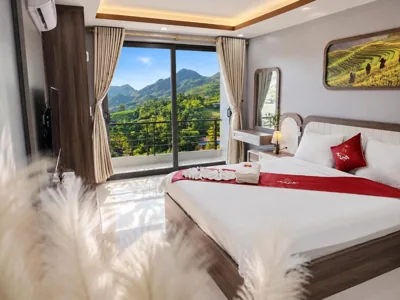 Double Room with Mountain View — En Hotel Sapa